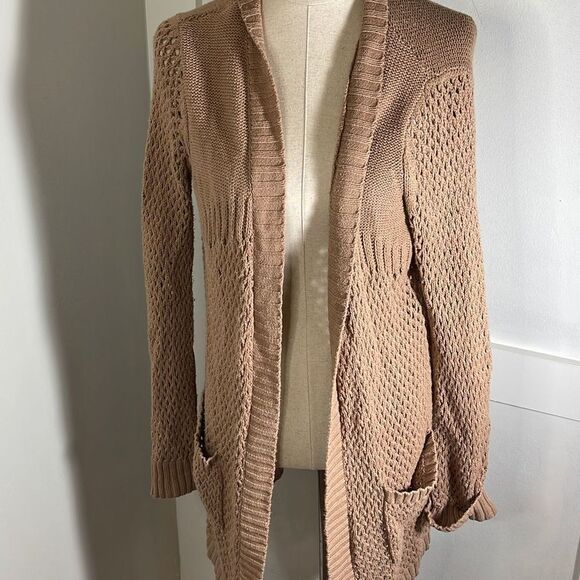 Sweater - Moon & Madison - 3/$25 - Picture 2 of 6